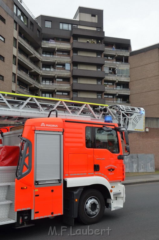 Feuer Koeln Porz Gremberghoven Oberstr P81.JPG - Miklos Laubert